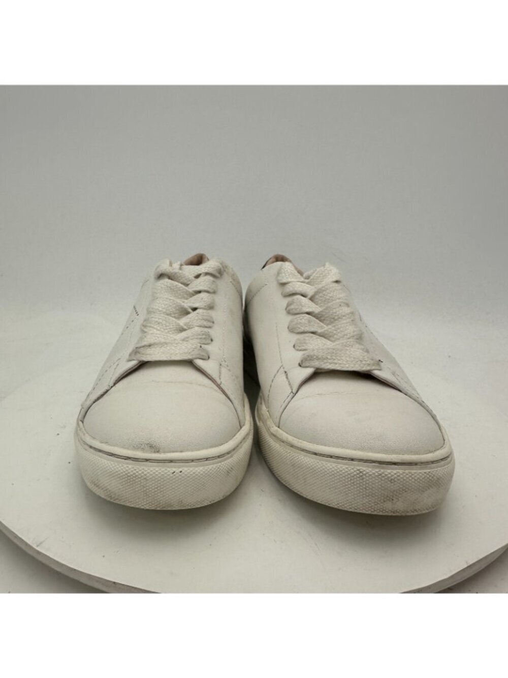 Kate Spade Angelise Women Size 7.5B White Leather Silhouette Casual Shoes - Picture 2 of 12